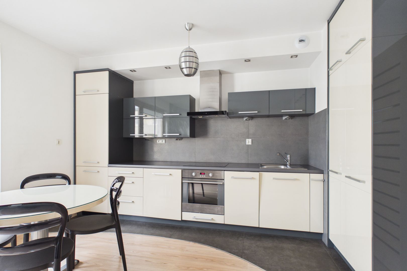 Apartment for rent - Apartment - Rent - Kraków, Śródmieście / Grzegórzki
