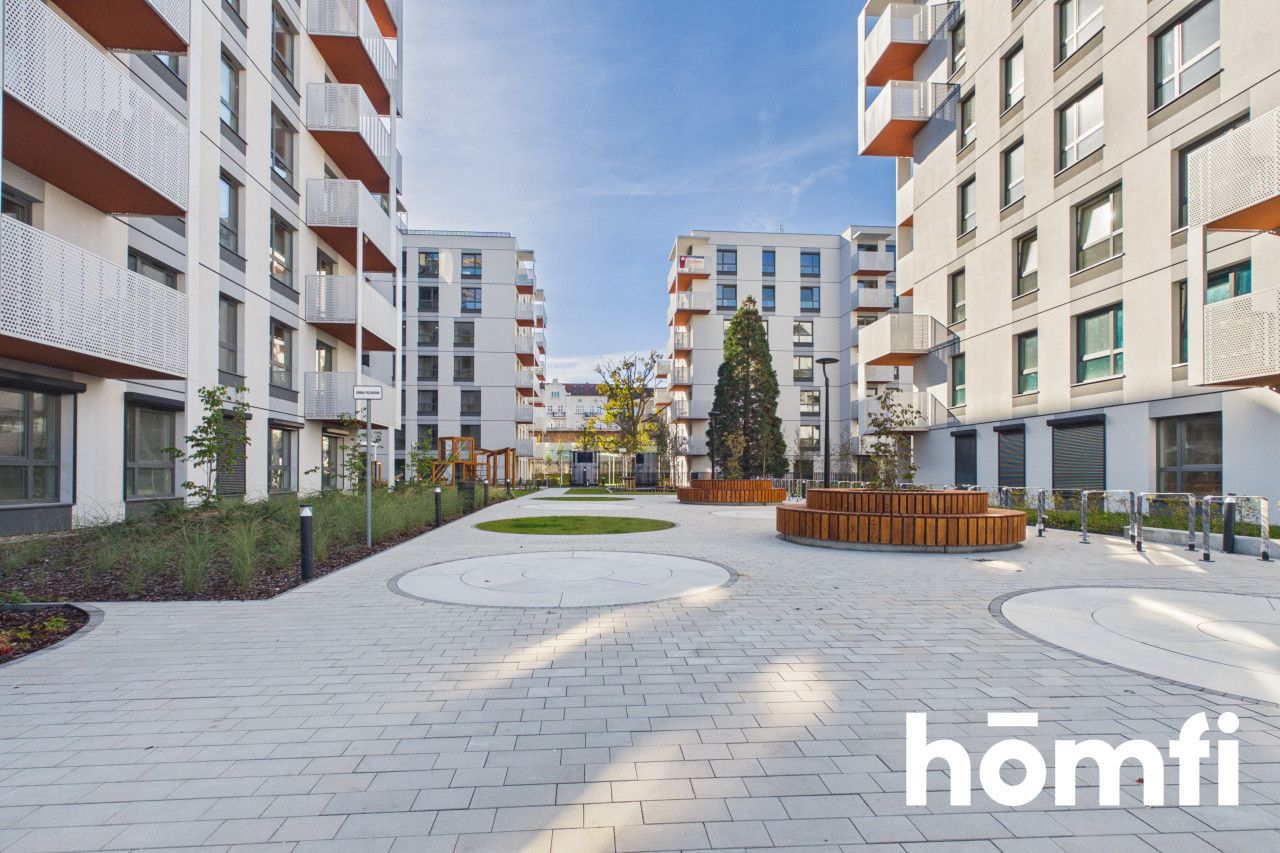 PRZESTRONNY, 4-POKOJOWY APARTAMENT W PRESTIŻOWEJ WIEŻY JEŻYCE - Mieszkanie - Sprzedaż - Poznań, Jeżyce