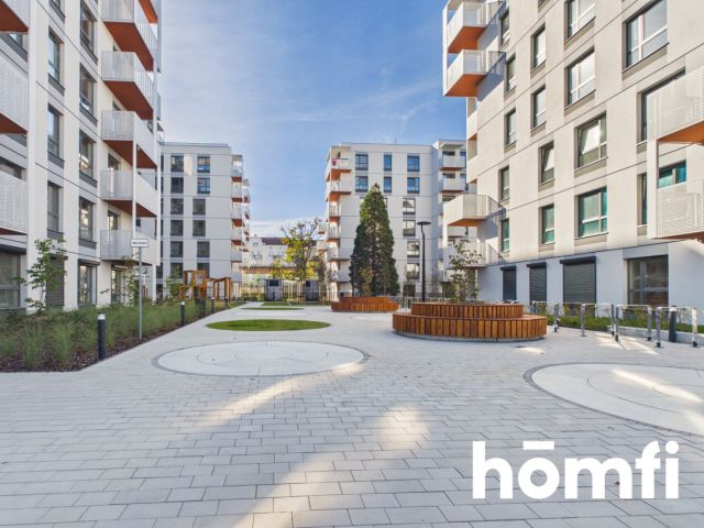 PRZESTRONNY, 4-POKOJOWY APARTAMENT W PRESTIŻOWEJ WIEŻY JEŻYCE - Mieszkanie - Sprzedaż - Poznań, Jeżyce