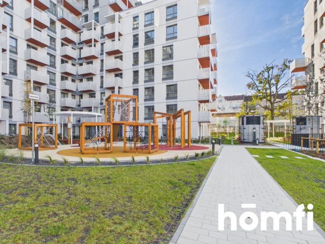 PRZESTRONNY, 4-POKOJOWY APARTAMENT W PRESTIŻOWEJ WIEŻY JEŻYCE - Mieszkanie - Sprzedaż - Poznań, Jeżyce