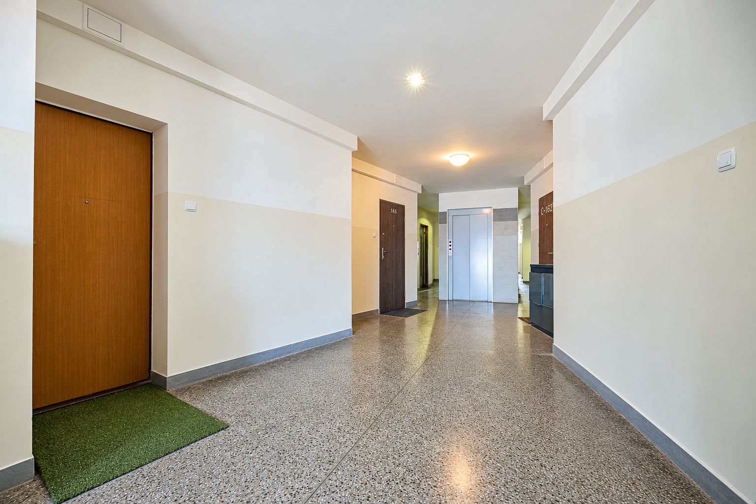Widok na Wisłę | 14. piętro | Górnośląska | 38 m2 - Mieszkanie - Sprzedaż - Warszawa, Śródmieście / Powiśle