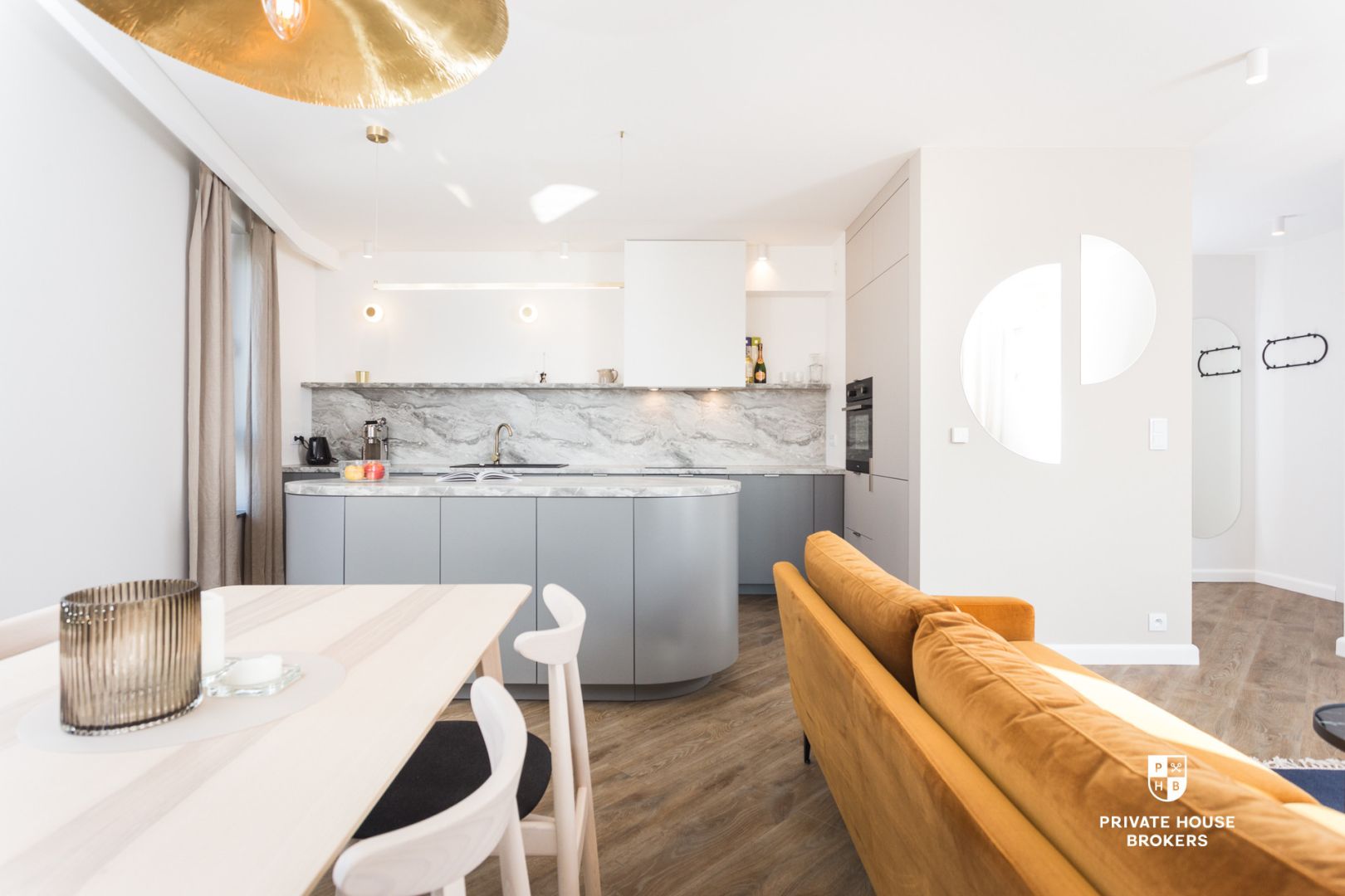 Stylish two-room apartment at Piaskowa St. near Galeria Bronowice - Квартира - Оренда - Kraków, Krowodrza / Bronowice