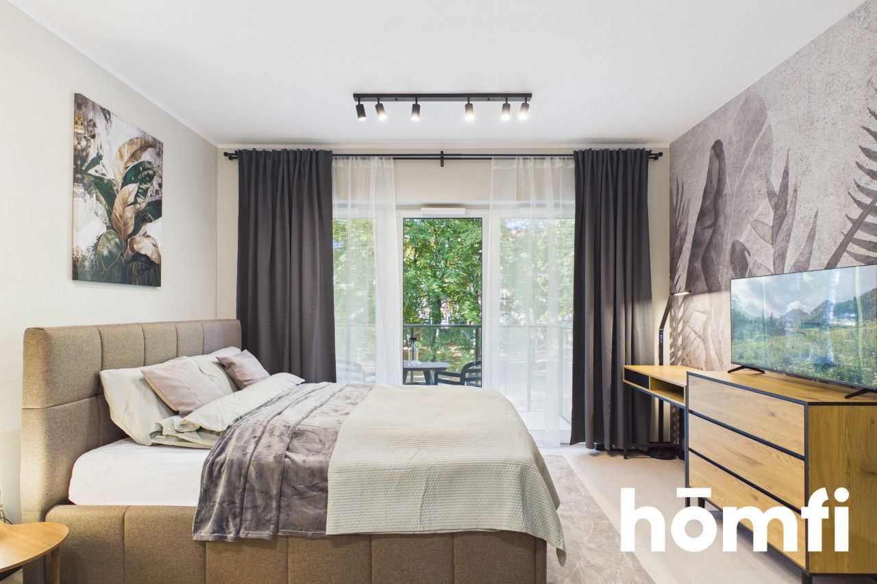 New, quiet studio with a big balcony. Top spot! - Apartment - Rent - Katowice, Muchowiec