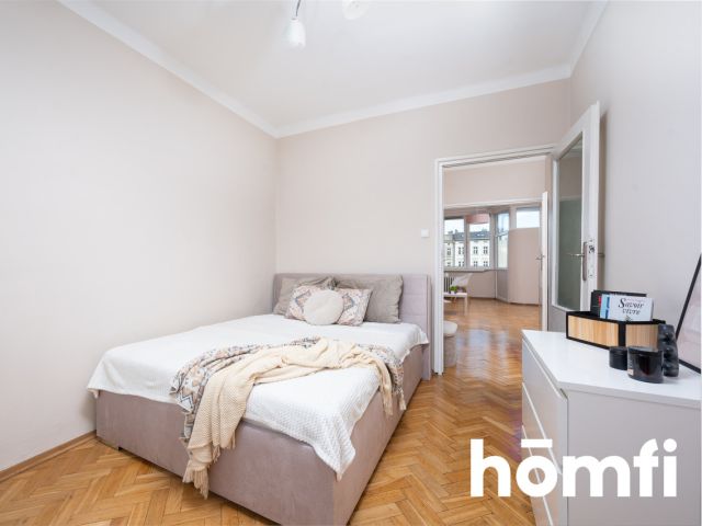 2 osobne pokoje na Kazimierzu z widokiem | Winda | Loggia | Ogrzewanie miejskie | ROI 8,5% 50,86 m² | 3. piętro z windą | 2 min pieszo na Kazimierz - Mieszkanie - Sprzedaż - Kraków, Śródmieście / Stare Miasto