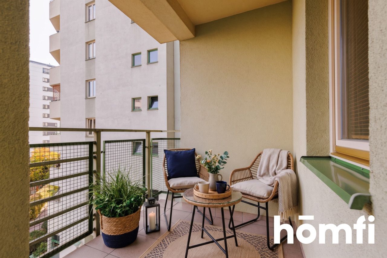 Quiet 3 Room Apartment next to Metro Wilanowska - Apartment - Sale - Warszawa, Mokotów