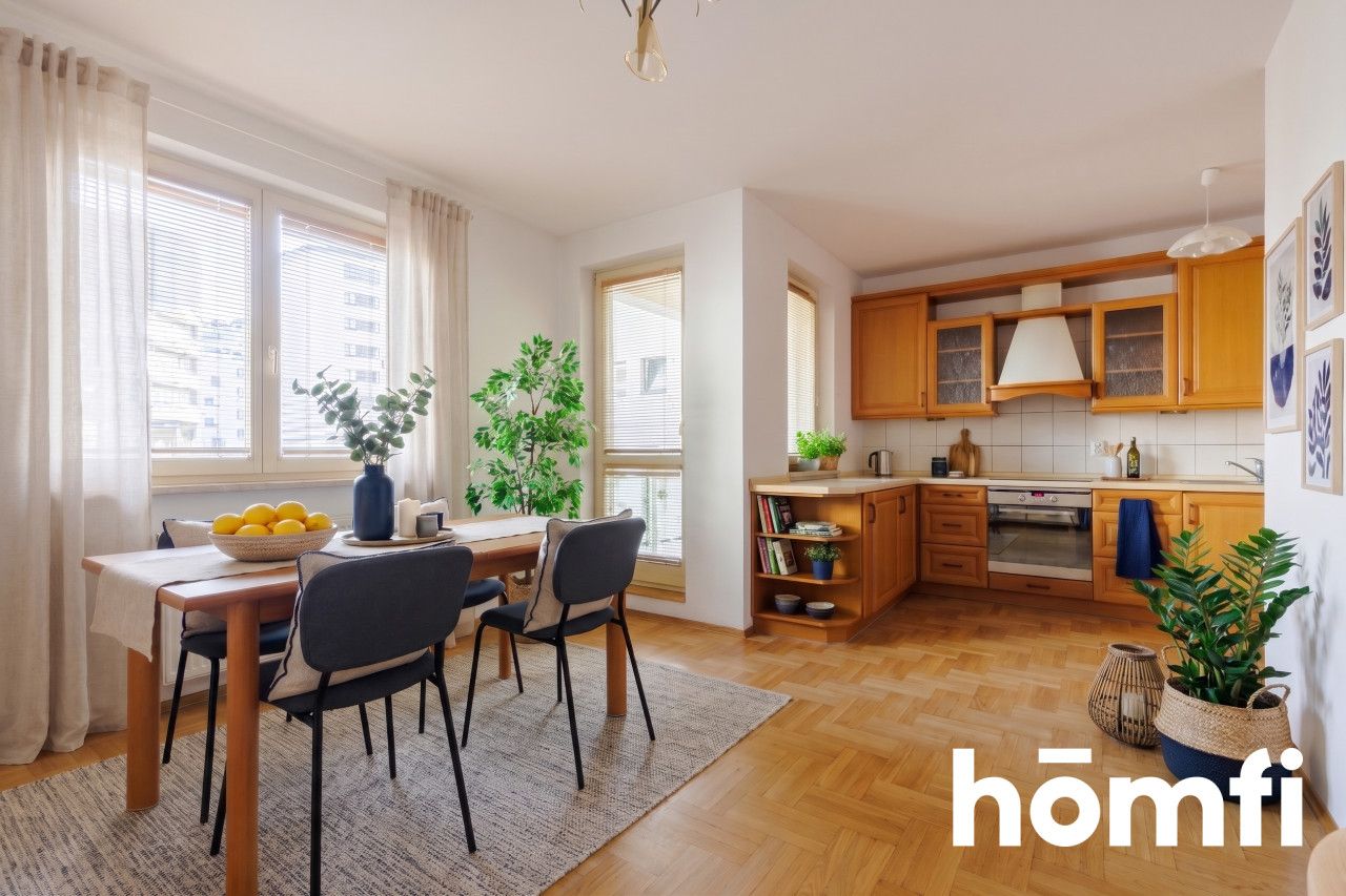 Quiet 3 Room Apartment next to Metro Wilanowska - Apartment - Sale - Warszawa, Mokotów