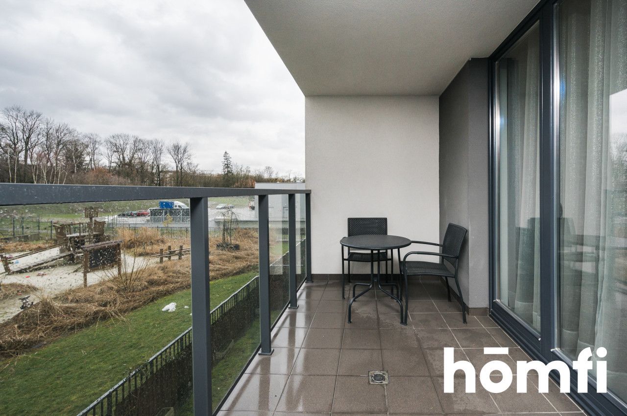 For Rent: Modern 2-Bedroom Apartment with Parking Space in Czerwone Maki - Apartment - Rent - Kraków, Podgórze / Dębniki