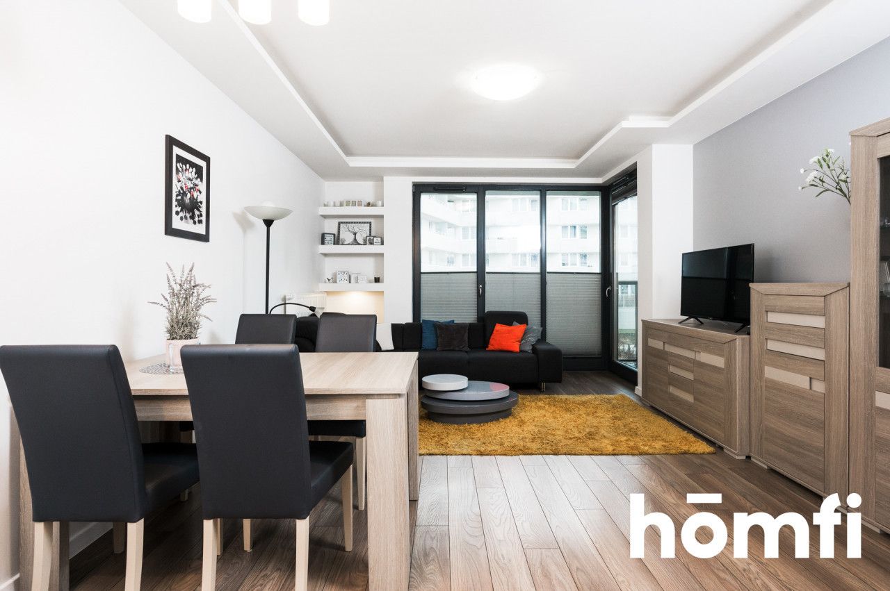 For Rent: Modern 2-Bedroom Apartment with Parking Space in Czerwone Maki - Apartment - Rent - Kraków, Podgórze / Dębniki