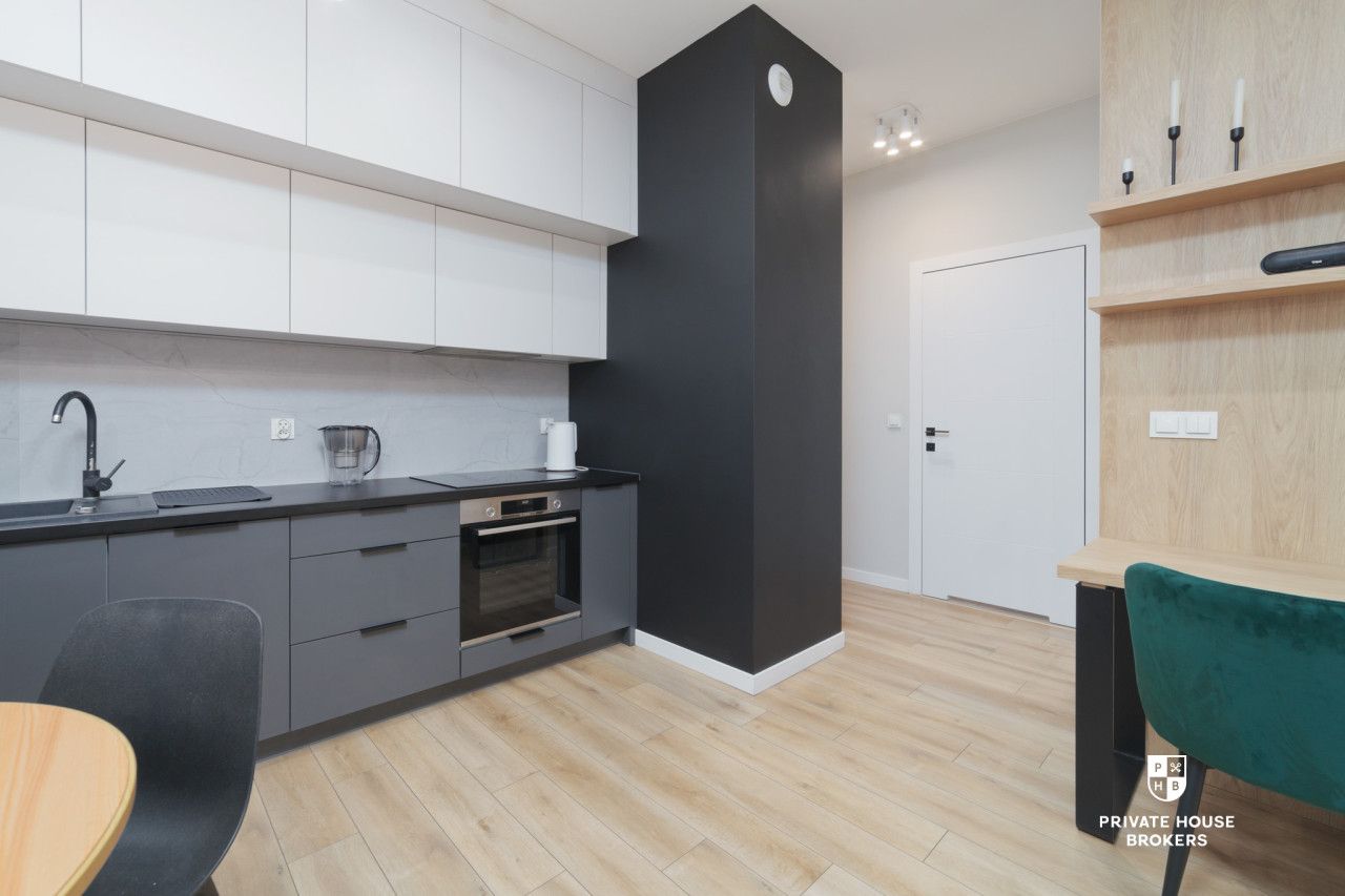 Bright, modern studio apartment with a balcony - Apartment - Rent - Wrocław, Krzyki / Tarnogaj