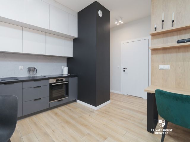 Bright, modern studio apartment with a balcony - Apartment - Rent - Wrocław, Krzyki / Tarnogaj
