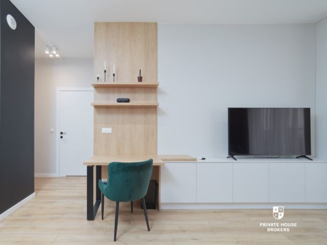 Bright, modern studio apartment with a balcony - Apartment - Rent - Wrocław, Krzyki / Tarnogaj