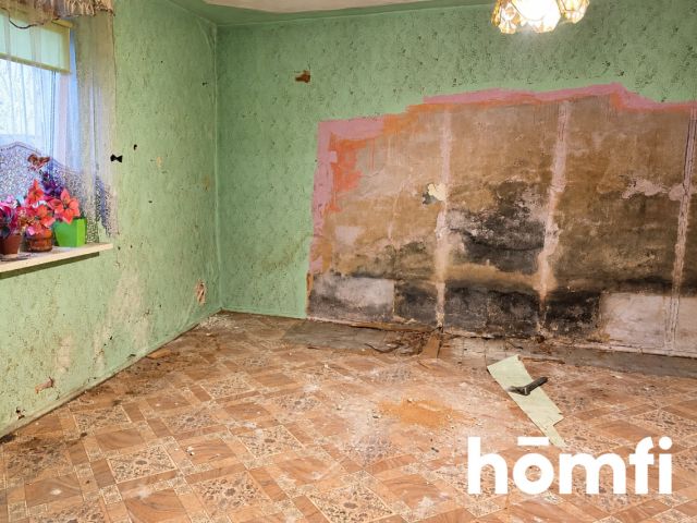 HOUSE FOR RENOVATION | TOKARNIA | 20 KM FROM KIELCE - House - Sale - Kielecki, Chęciny / Tokarnia