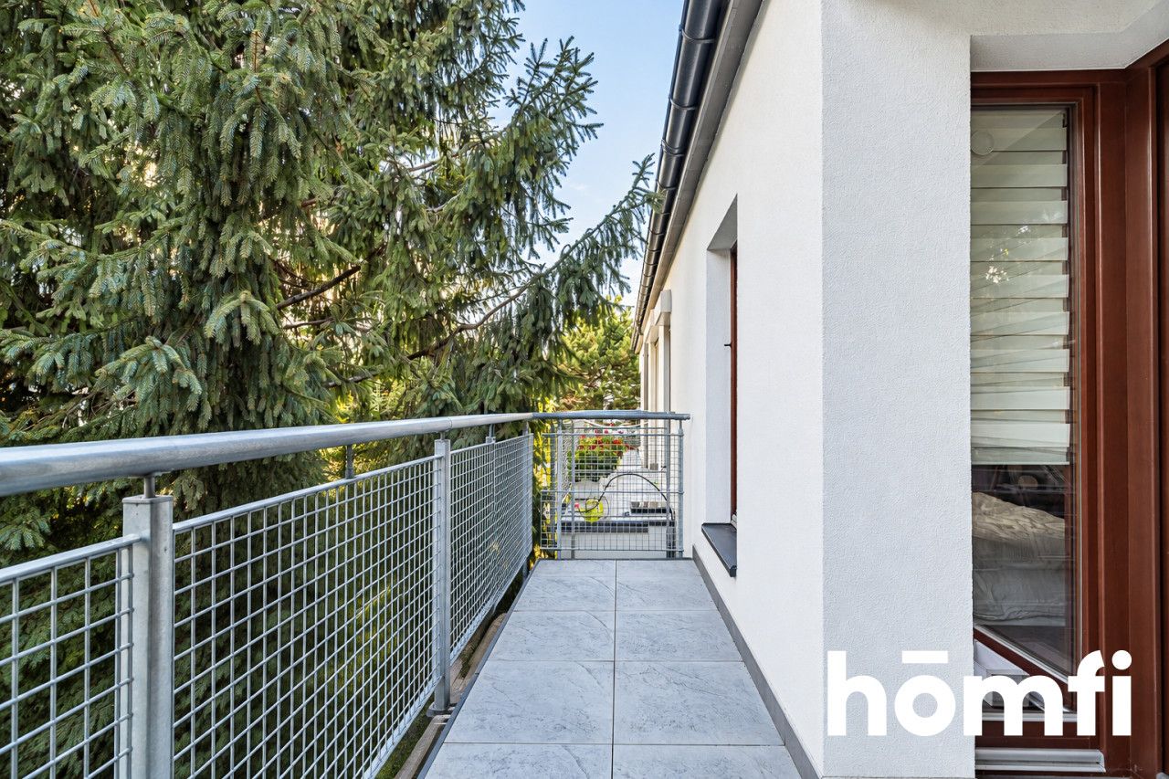 Townhouse with an Oak Deck | Stare Włochy - Apartment - Sale - Warszawa, Włochy