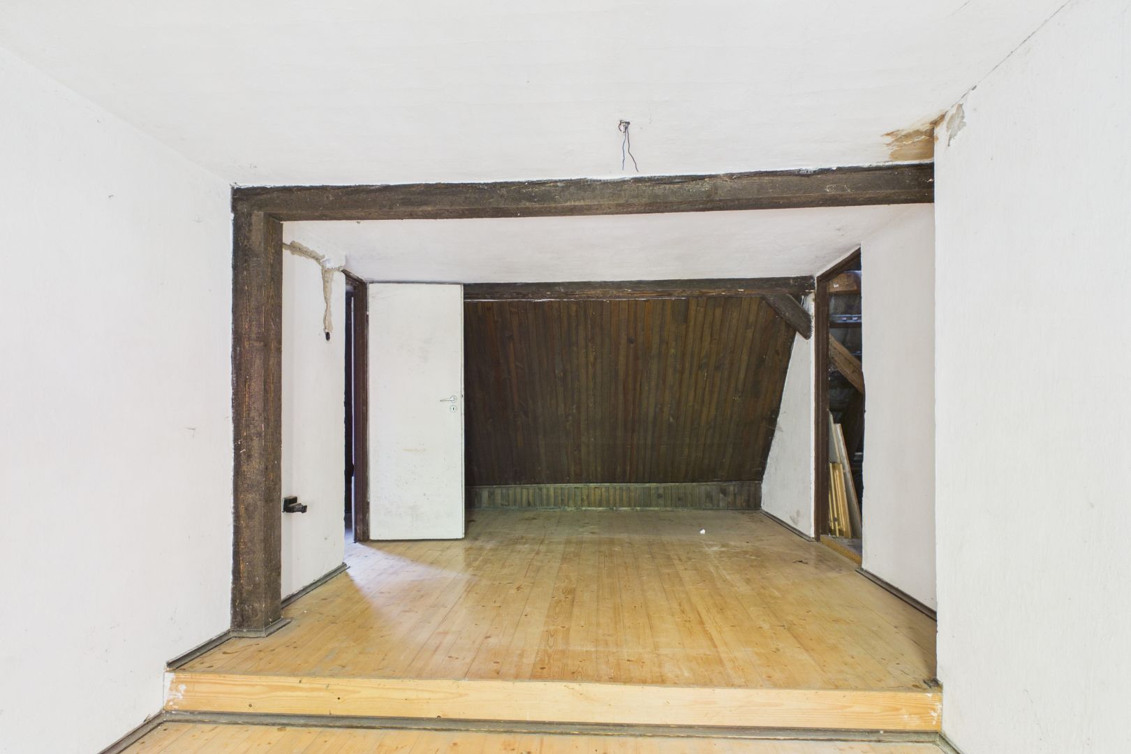 Unique post-and-beam house from 1829 - House - Sale - Wałbrzyski, Walim / Jugowice