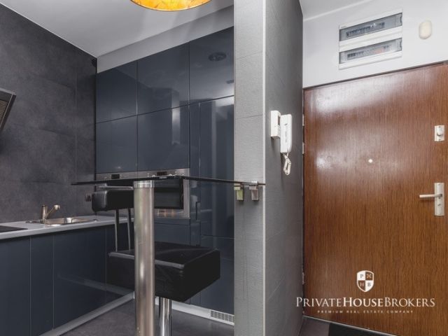 Apartament z dużymi przeszkleniami i klimatyzacją | ul. Wielopole | Kraków Stare Miasto - Mieszkanie - Sprzedaż - Kraków