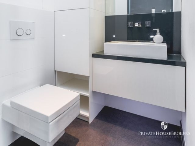 Apartament z dużymi przeszkleniami i klimatyzacją | ul. Wielopole | Kraków Stare Miasto - Mieszkanie - Sprzedaż - Kraków