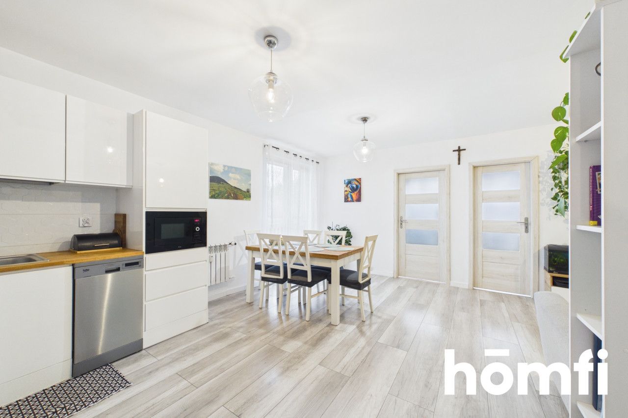 COMFORTABLE AND EASY-TO-FIT APARTMENT IN MIKOŁOW - Apartment - Sale - Mikołowski, Mikołów