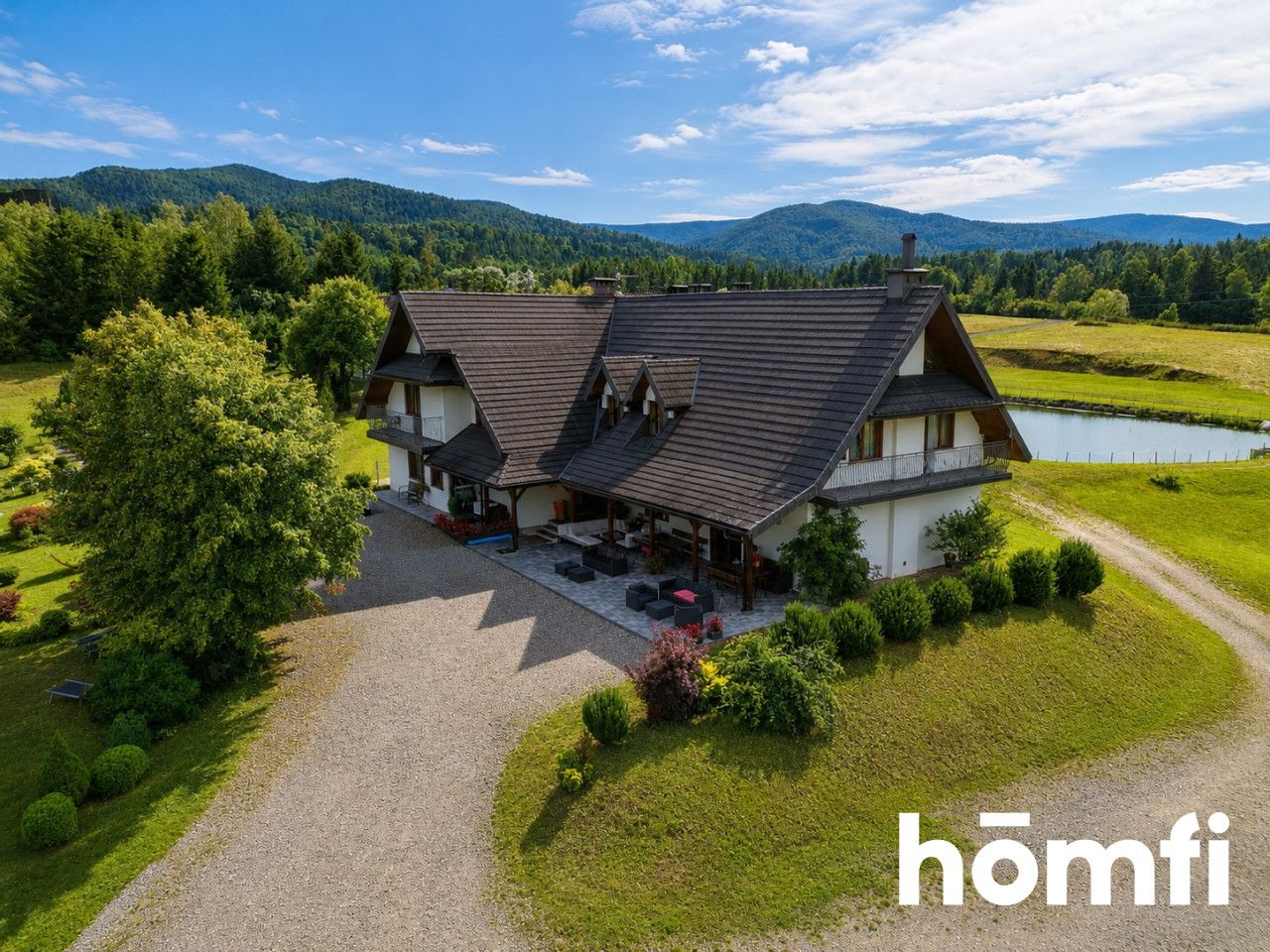 Guesthouse on 1.79 ha in the Heart of the Bieszczady Mountains – Smerek - House - Sale - Leski, Cisna / Smerek