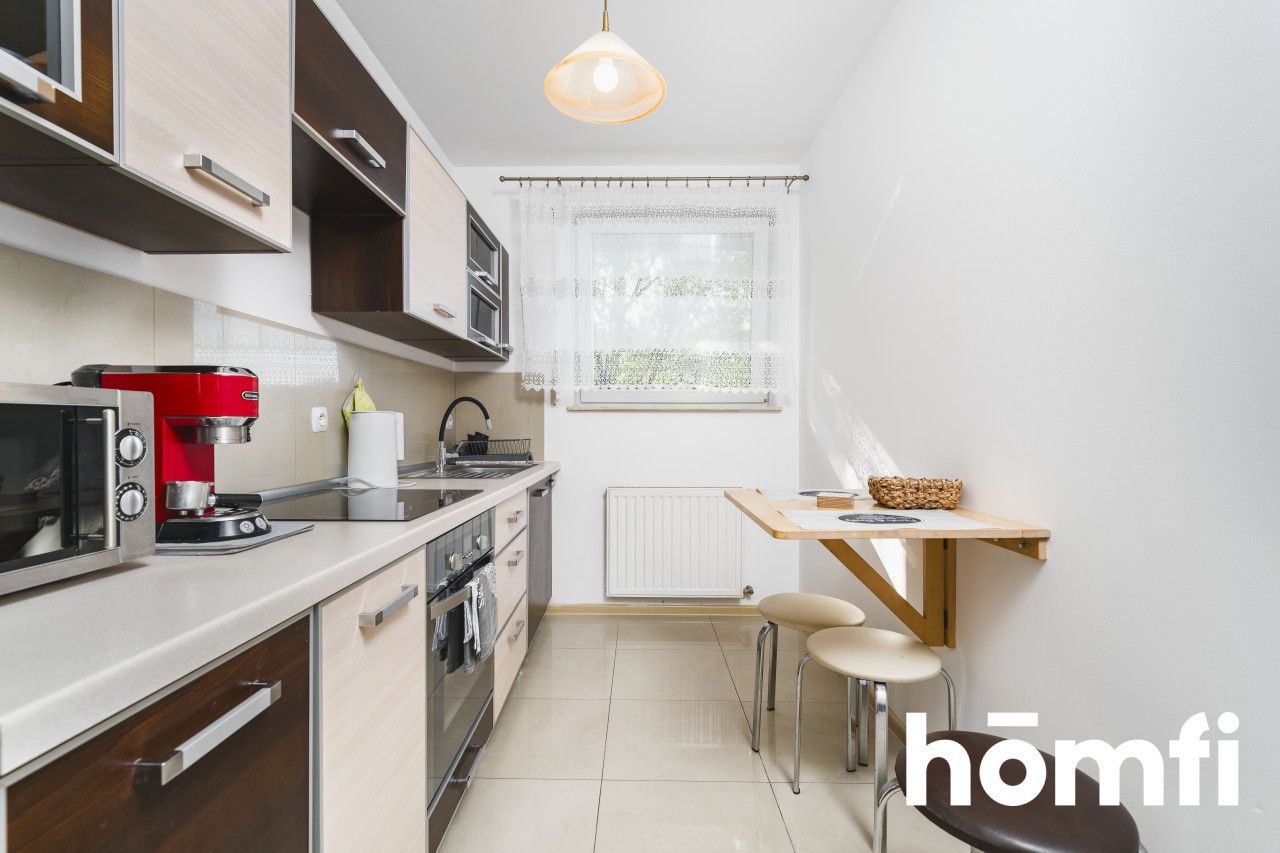 Studio apartment with a separate kitchen and a large balcony – potential for 2 rooms - Квартира - Продаж - Kraków, Podgórze / Wola Duchacka