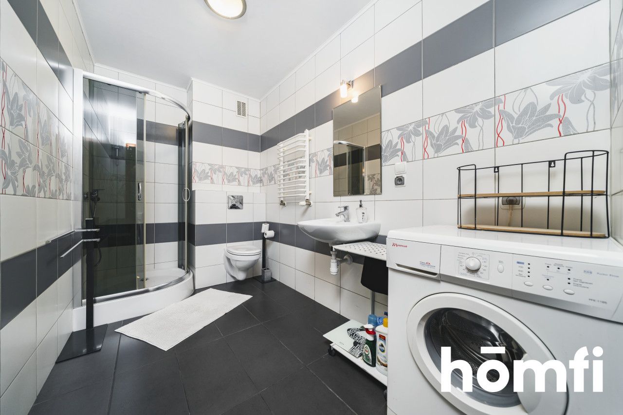 Studio apartment with a separate kitchen and a large balcony – potential for 2 rooms - Квартира - Продаж - Kraków, Podgórze / Wola Duchacka