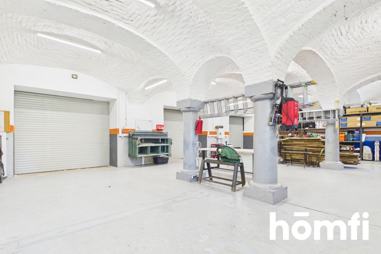 House, Workshop, Hall 800 m2 - Дім - Продаж - Ząbkowicki, Stoszowice