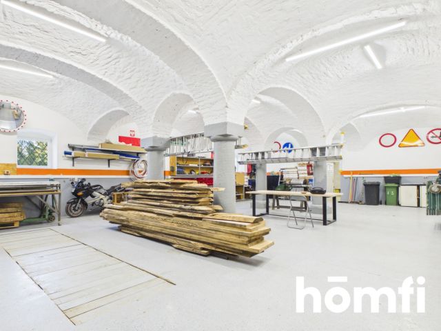 House, Workshop, Hall 800 m2 - Дім - Продаж - Ząbkowicki, Stoszowice