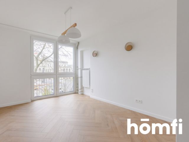 Świeżo Wyremontowane 2 Pokoje 37m2 przy Placu Bankowym z możliwością własnej aranżacji - Mieszkanie - Wynajem - Warszawa, Śródmieście