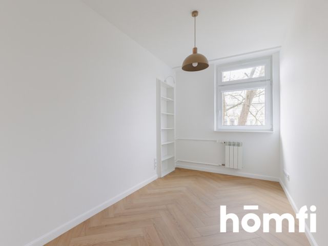 Świeżo Wyremontowane 2 Pokoje 37m2 przy Placu Bankowym z możliwością własnej aranżacji - Mieszkanie - Wynajem - Warszawa, Śródmieście