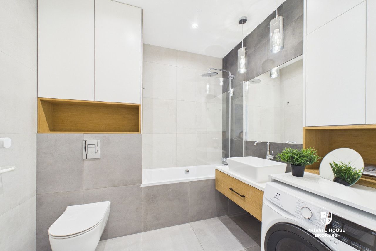 Modern three-room apartment on Krasińskiego Street - Apartment - Sale - Kraków, Krowodrza / Salwator