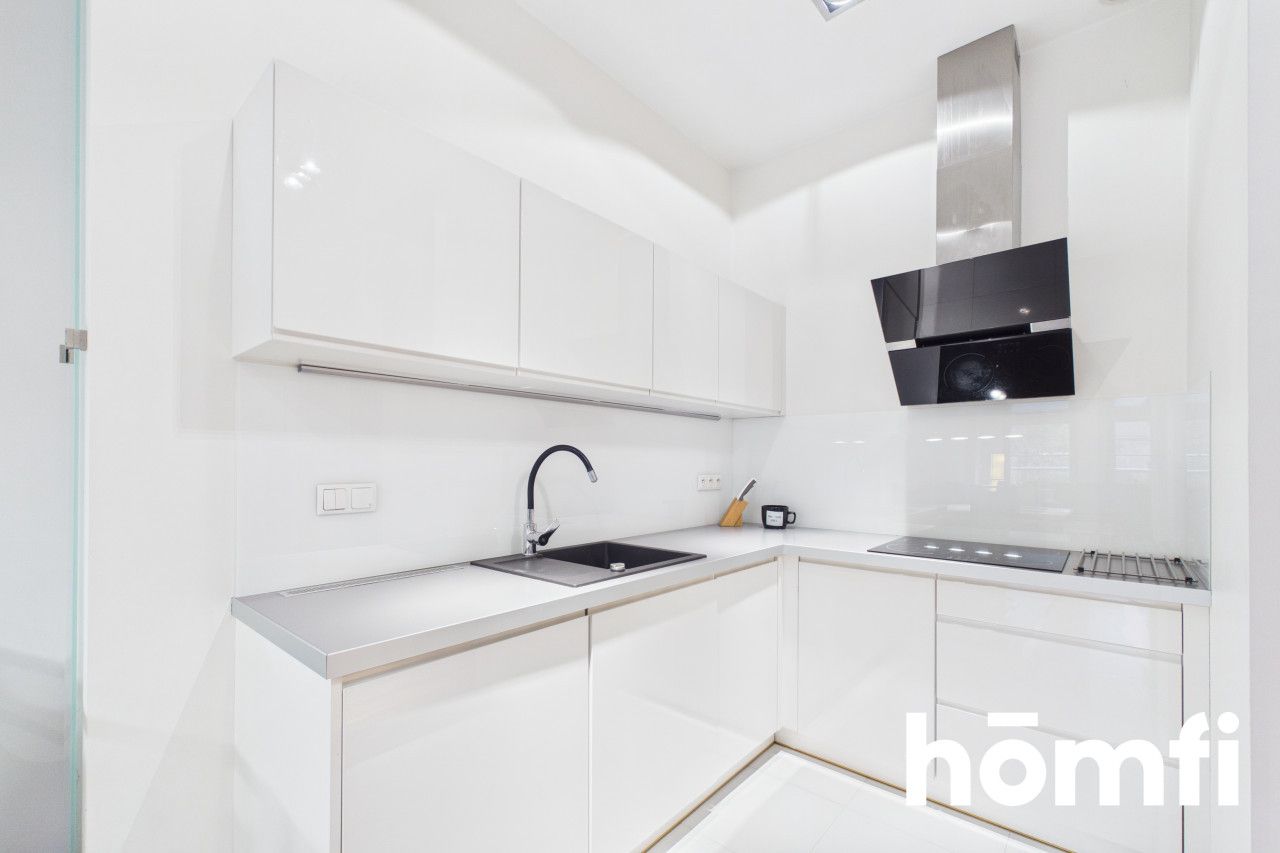 Prestigious City Park | 2 Rooms, Walk-in Closet | Pool, Saunas, A/C + Free Parking (opposite City Park) - Apartment - Rent - Poznań, Grunwald / Łazarz