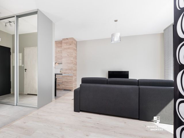 Spacious studio apartment in prestigious investment called Grzegórzki Park - Apartment - Rent - Kraków, Śródmieście / Grzegórzki