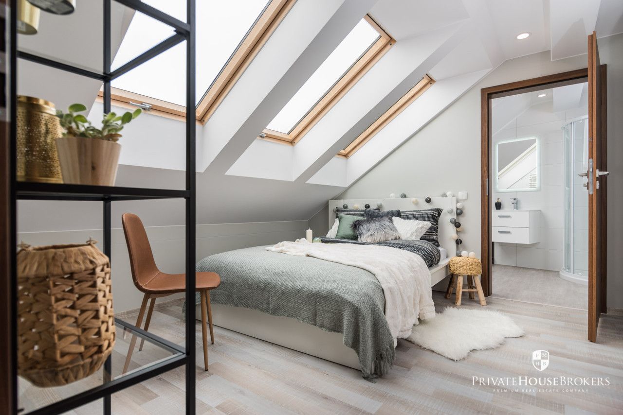 Mieszkanie poddaszowe 46m2 na Starym Podgórzu. Wykończone. Siłownia i pralnia w budynku! - Mieszkanie - Wynajem - Kraków, Podgórze