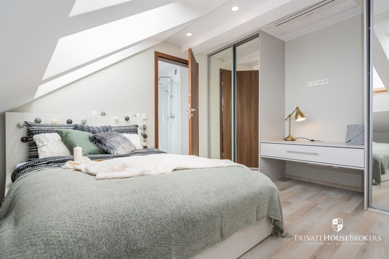 Mieszkanie poddaszowe 46m2 na Starym Podgórzu. Wykończone. Siłownia i pralnia w budynku! - Mieszkanie - Wynajem - Kraków, Podgórze