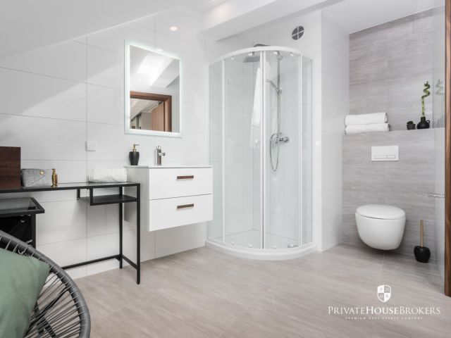 Mieszkanie poddaszowe 46m2 na Starym Podgórzu. Wykończone. Siłownia i pralnia w budynku! - Mieszkanie - Wynajem - Kraków, Podgórze