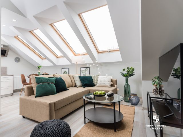 Mieszkanie poddaszowe 46m2 na Starym Podgórzu. Wykończone. Siłownia i pralnia w budynku! - Mieszkanie - Wynajem - Kraków, Podgórze