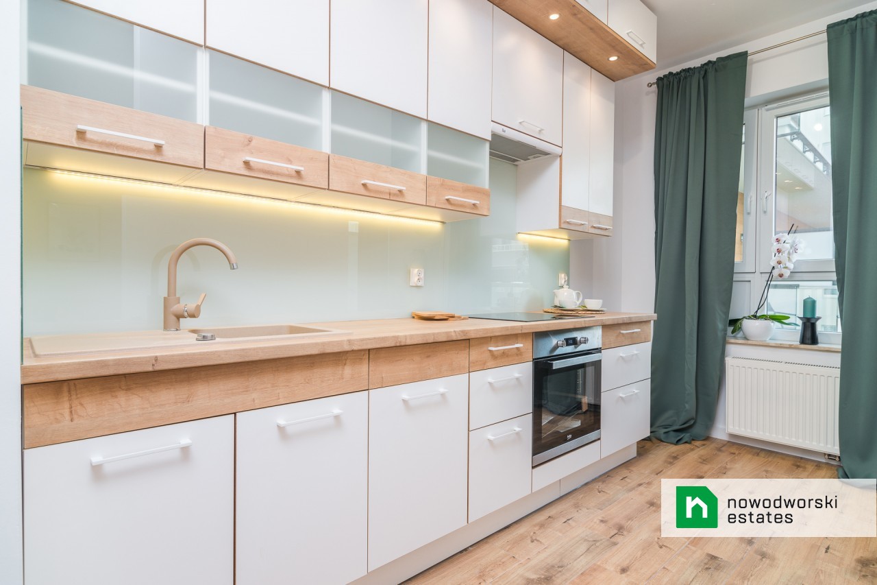 3-room flat at Piękna street available anytime - Apartment - Rent - Wrocław, Krzyki / Gaj