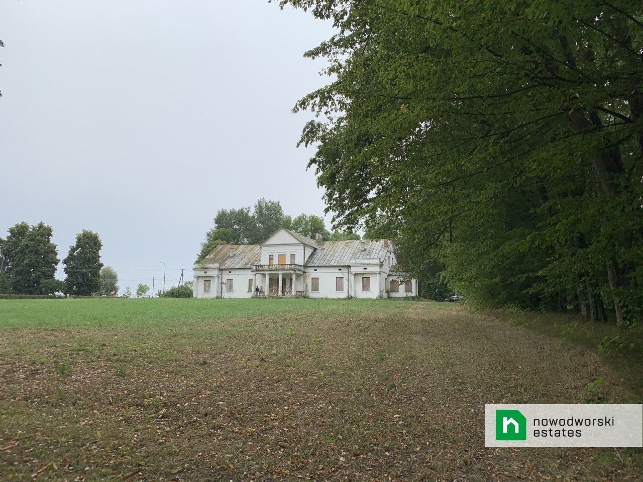 Zabytkowy dworek z przełomu XIX/XX pod Warszawą - Dom - Sprzedaż - Pułtuski, Zatory / Gładczyn