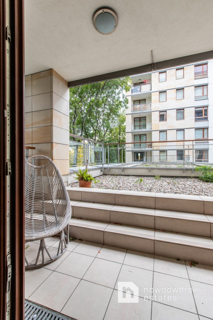 a beautiful 56m2 apartment in Galeria Park with a 24m2 terrace - Apartment - Sale - Warszawa, Mokotów