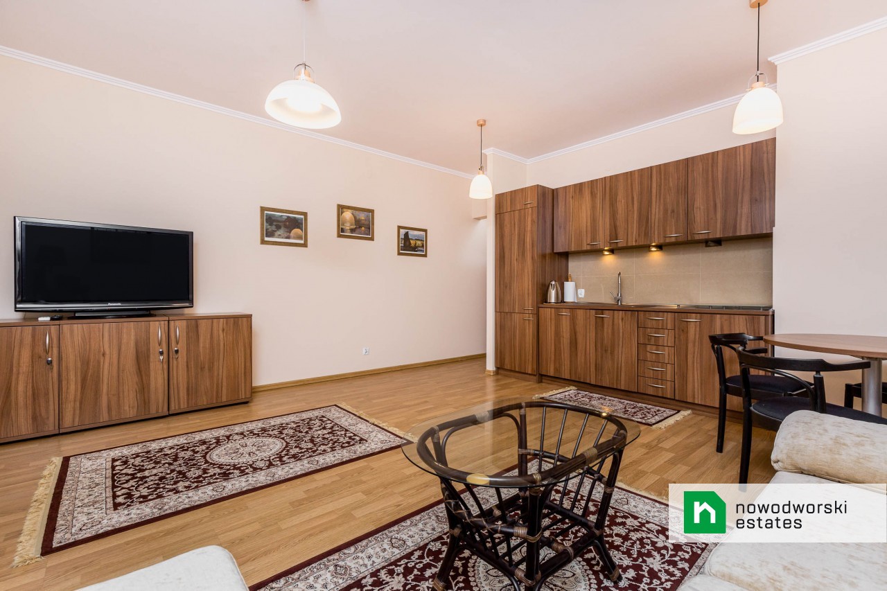 Elegant three-room apartment on Tarchomin - Apartment - Rent - Warszawa, Białołęka / Tarchomin