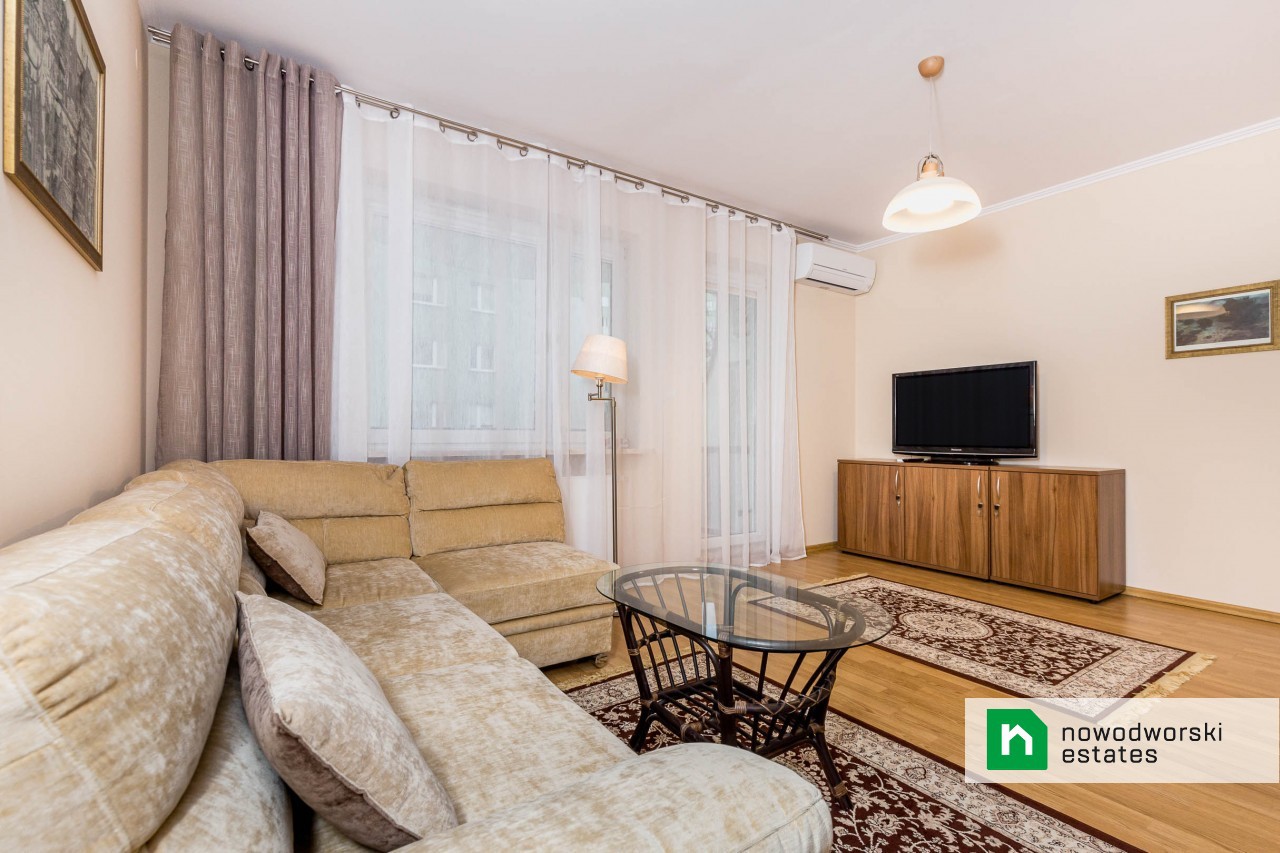 Elegant three-room apartment on Tarchomin - Apartment - Rent - Warszawa, Białołęka / Tarchomin