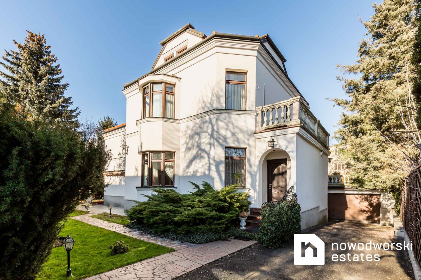 Perła Starego Mokotowa!!! Przedwojenna wolnostojąca Willa 300m2 - Dom - Sprzedaż - Warszawa, Mokotów / Stary Mokotów