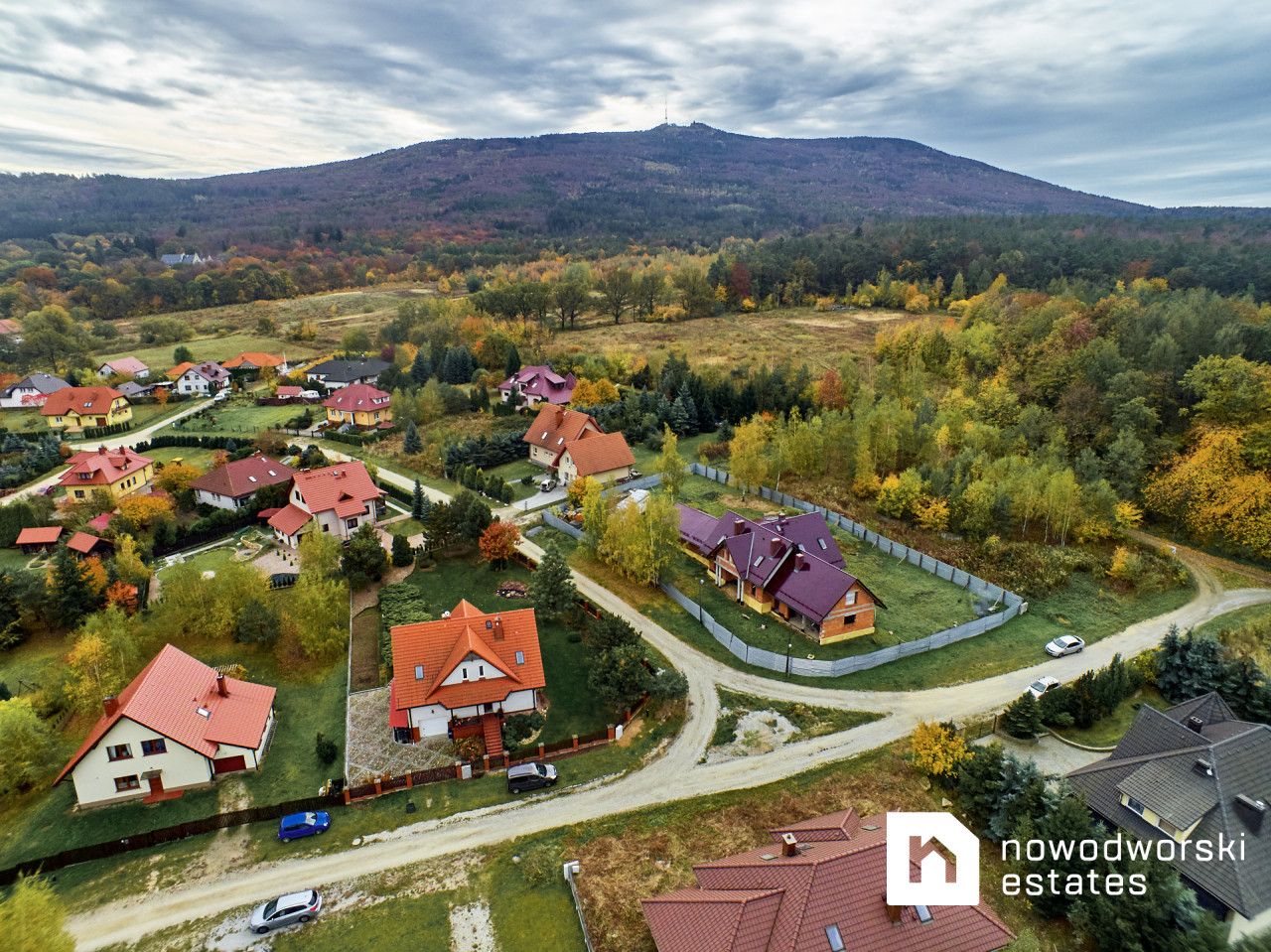 Rozpoczęta budowa w znakomitej lokalizacji - Dom - Sprzedaż - Wrocławski, Sobótka
