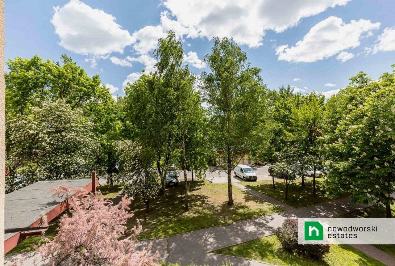 2 rooms with a tree-view near M2 and Wola Park - Apartment - Sale - Warszawa, Bemowo