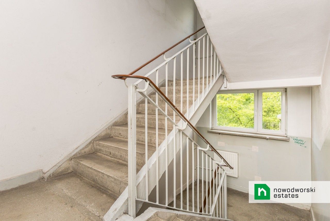 2 rooms with a tree-view near M2 and Wola Park - Apartment - Sale - Warszawa, Bemowo