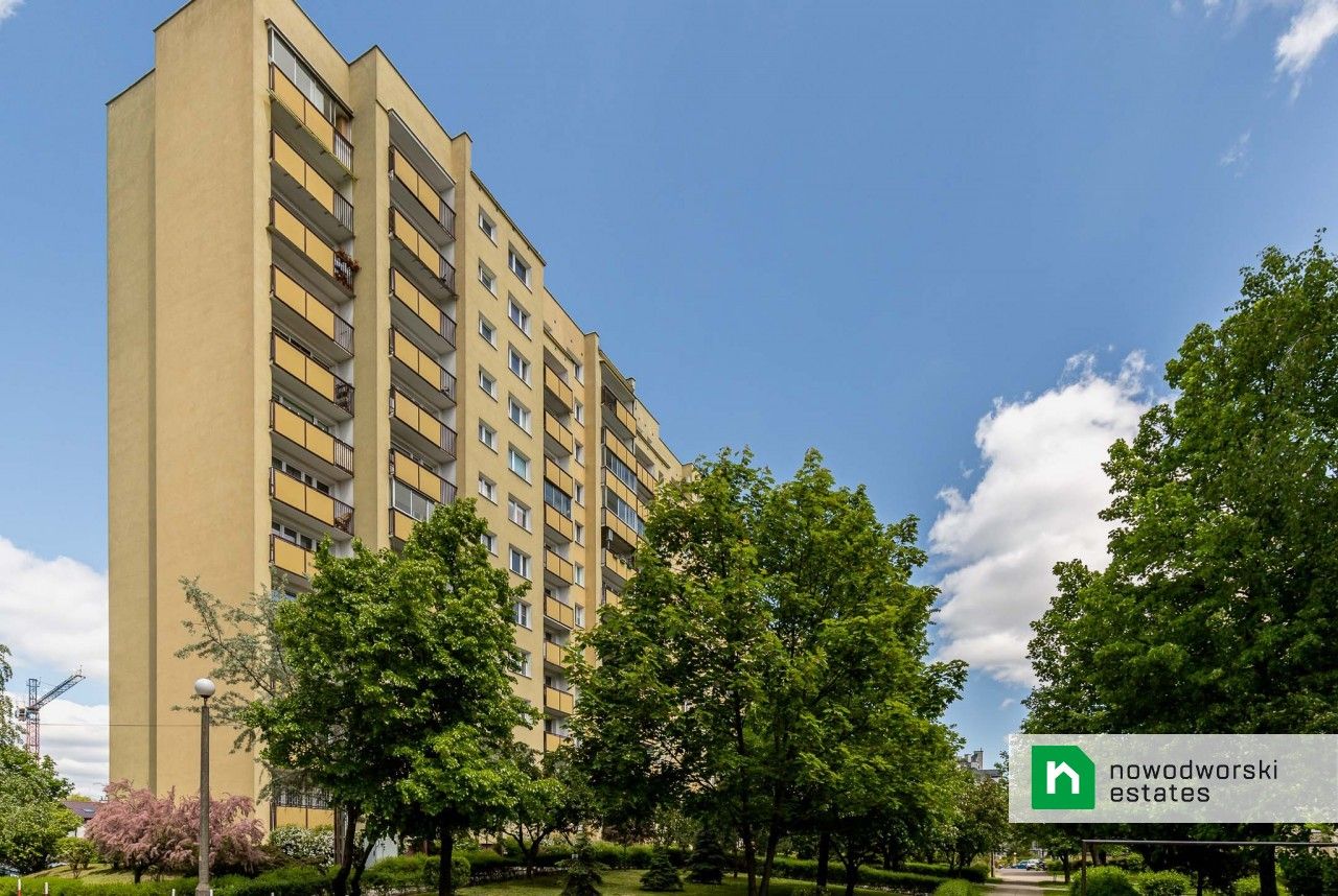 2 rooms with a tree-view near M2 and Wola Park - Apartment - Sale - Warszawa, Bemowo