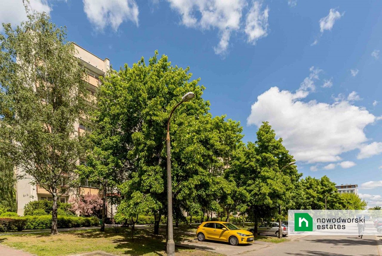 2 rooms with a tree-view near M2 and Wola Park - Apartment - Sale - Warszawa, Bemowo