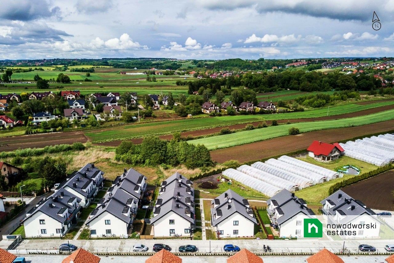 Mieszkanie w stanie deweloperskim z ogrodem na sprzedaż - Zielonki - Mieszkanie - Sprzedaż - Krakowski, Zielonki