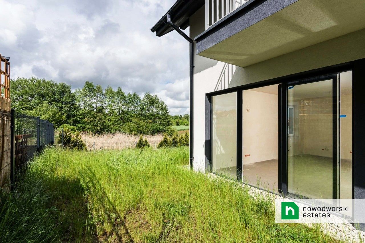 Mieszkanie w stanie deweloperskim z ogrodem na sprzedaż - Zielonki - Mieszkanie - Sprzedaż - Krakowski, Zielonki