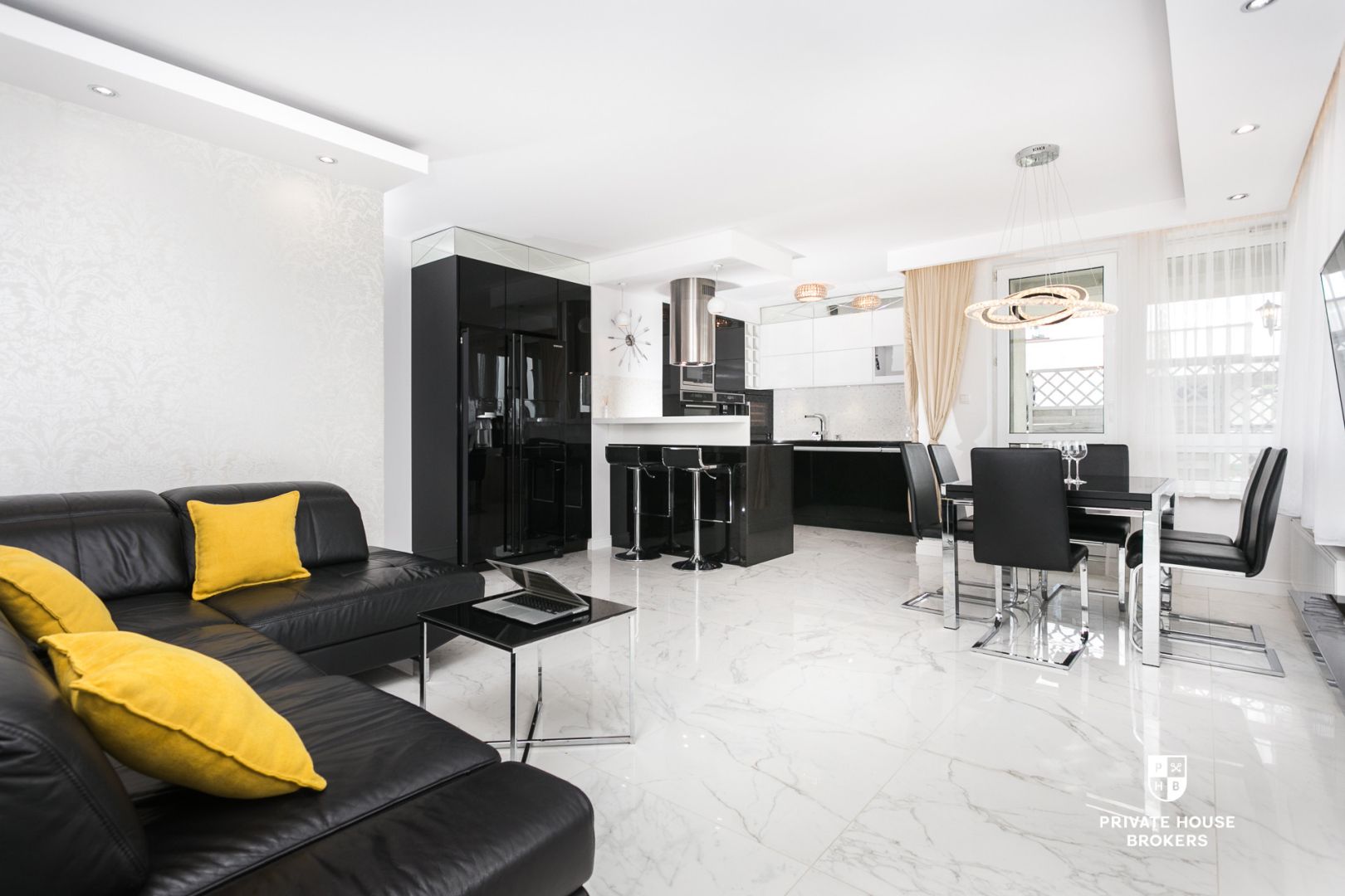 3-pokojowy apartament przy ul. Fredry - Mieszkanie - Wynajem - Kraków, Podgórze / Łagiewniki
