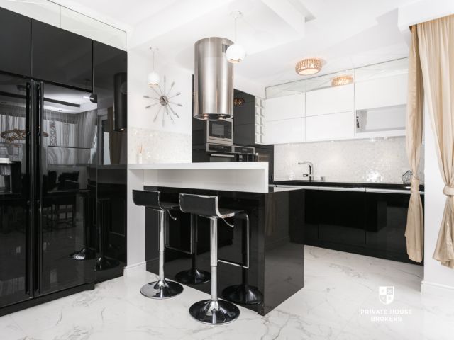 3-pokojowy apartament przy ul. Fredry - Mieszkanie - Wynajem - Kraków, Podgórze / Łagiewniki